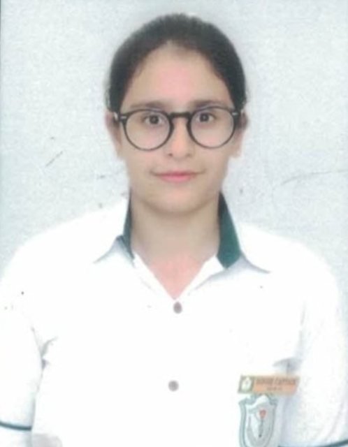 Vasvi Sehgal — Scored 1250/1600 on the SAT, joined Florida International University, USA